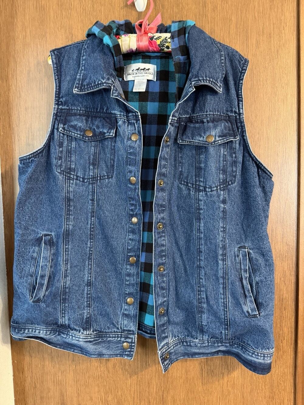 Back In The Saddle 100% cotton denim vest lined hooded sz Large Womens western